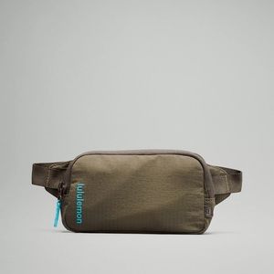 Lululemon Mini Everywhere Belt Bag - Carob Brown